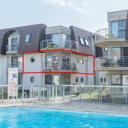 Poolsyde 아파트 *